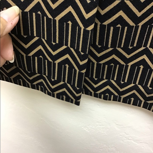 BLACK/ GOLD Straight pencil skirt - Picture 9 of 9